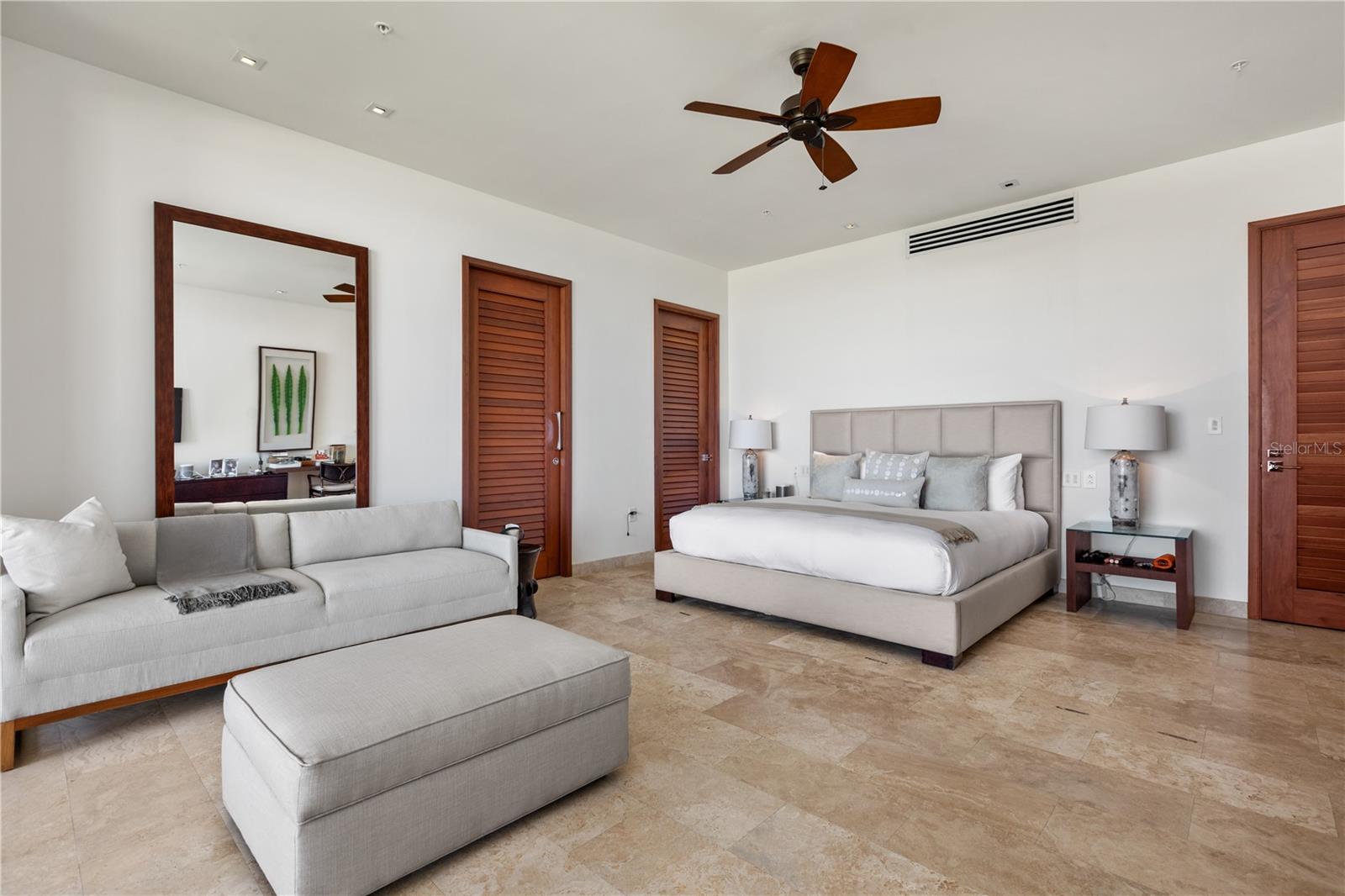 West Beach A RITZ CARLTON RESERVE RESIDENCE #3222/23