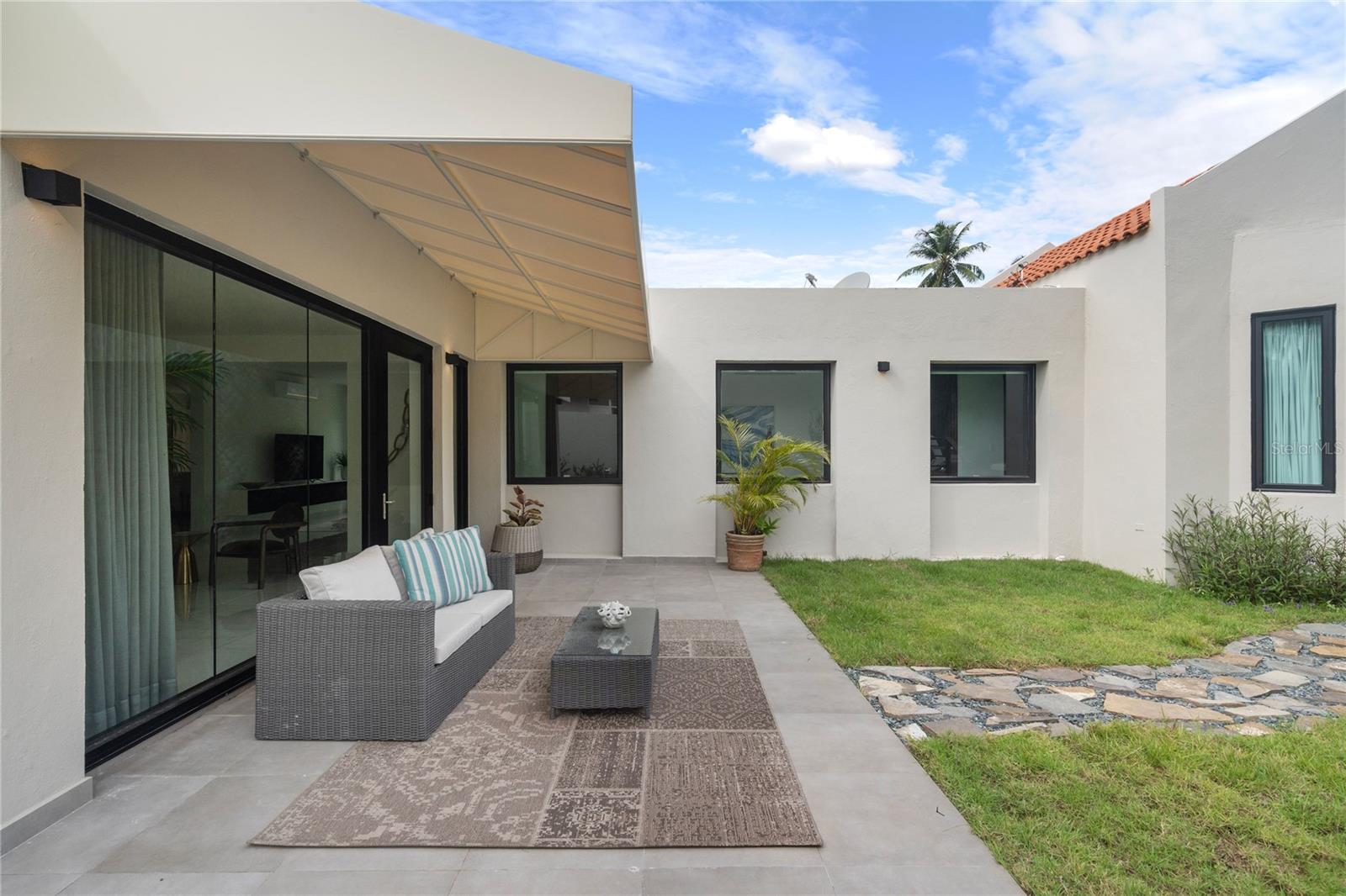 125 DORADO BEACH EAST