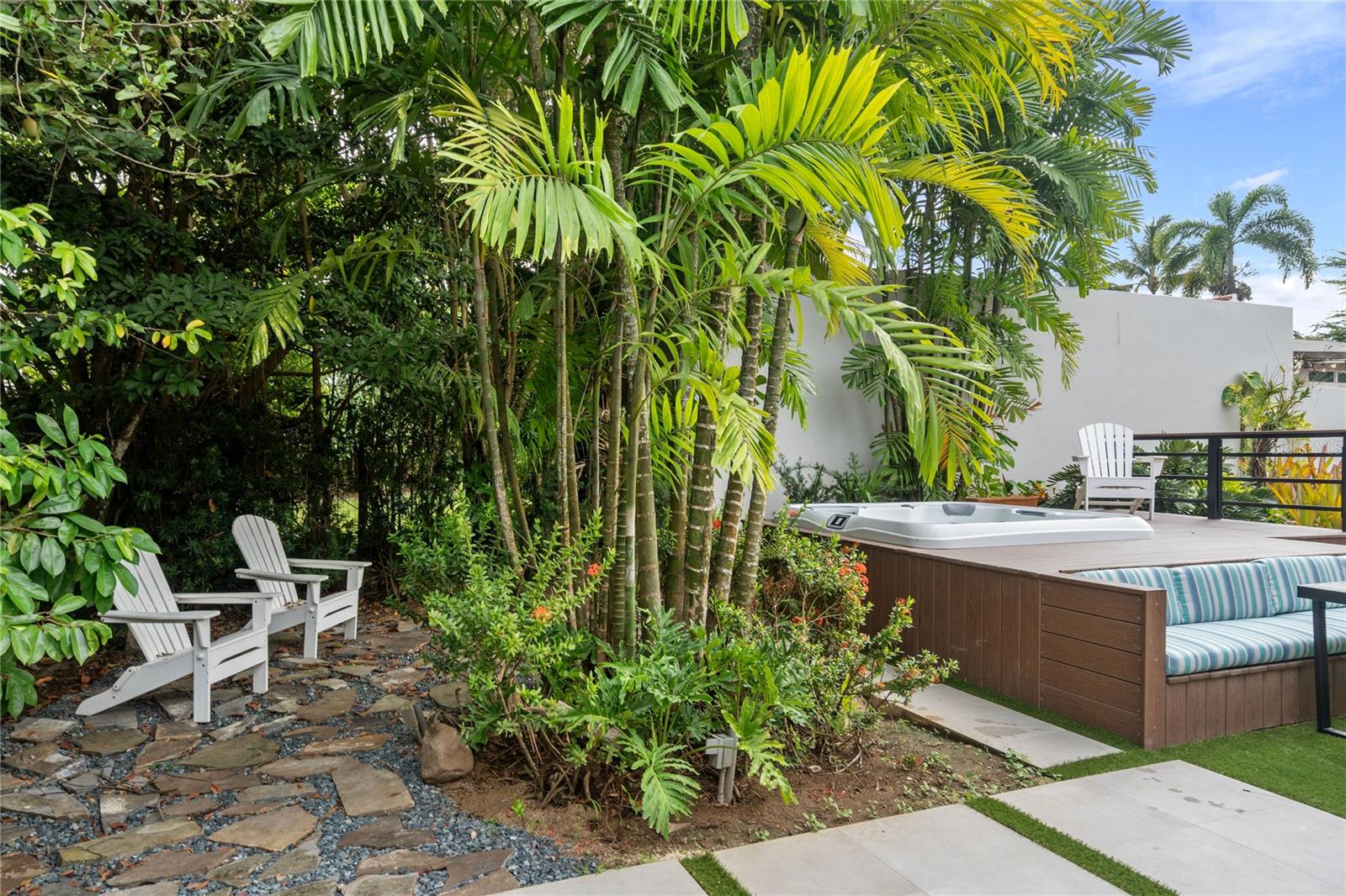 125 DORADO BEACH EAST