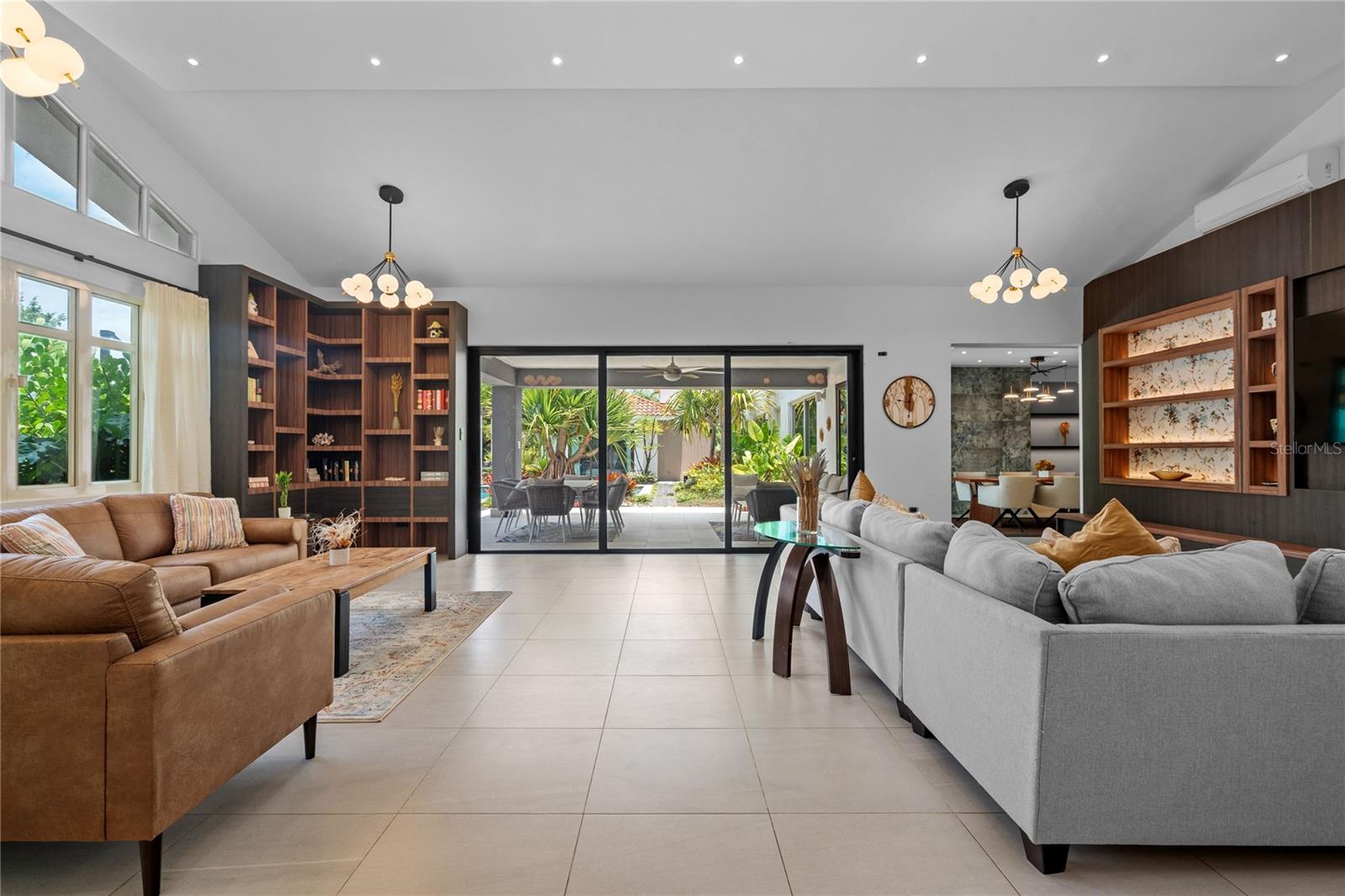 370 DORADO BEACH EAST