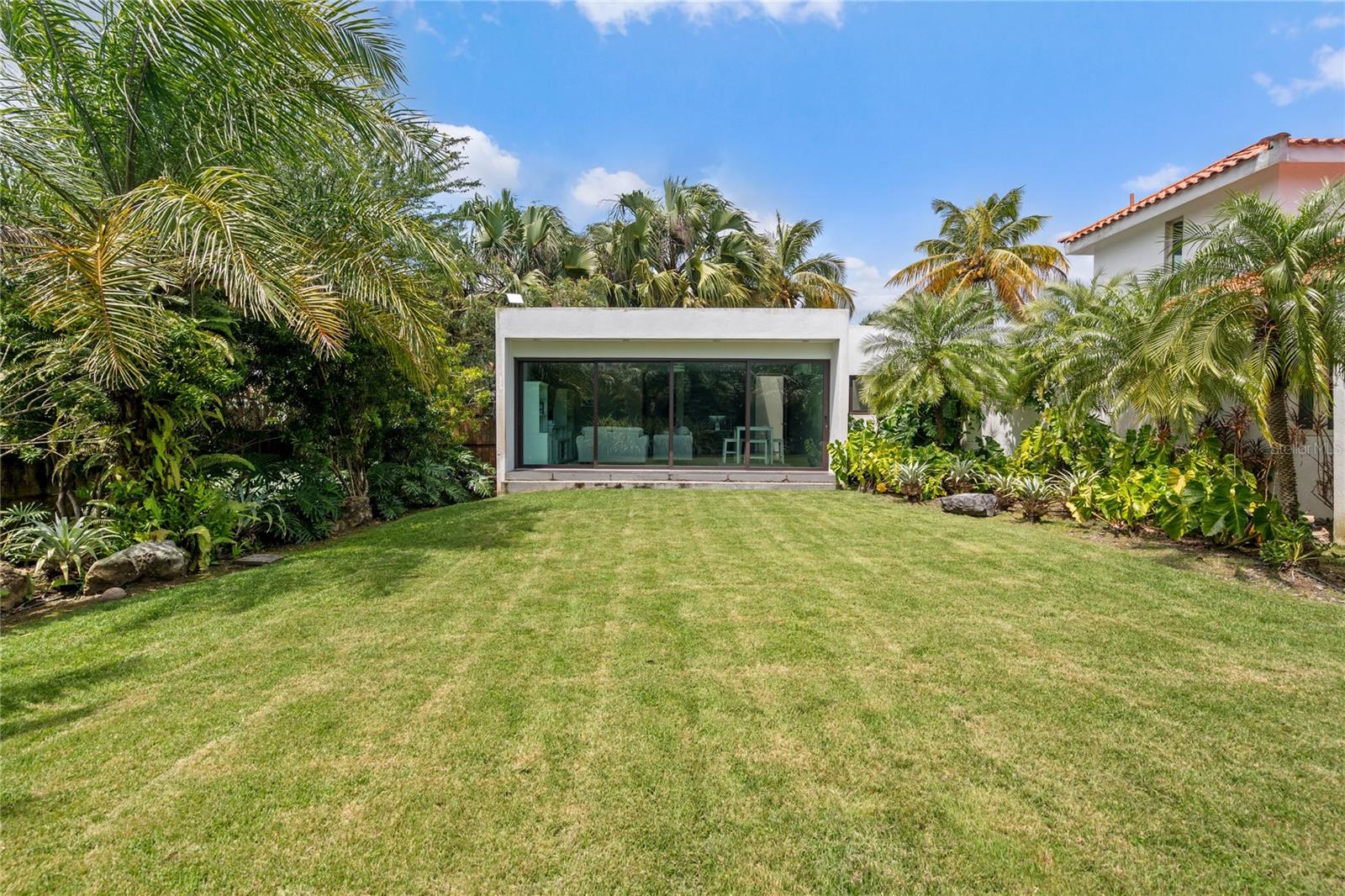 370 DORADO BEACH EAST