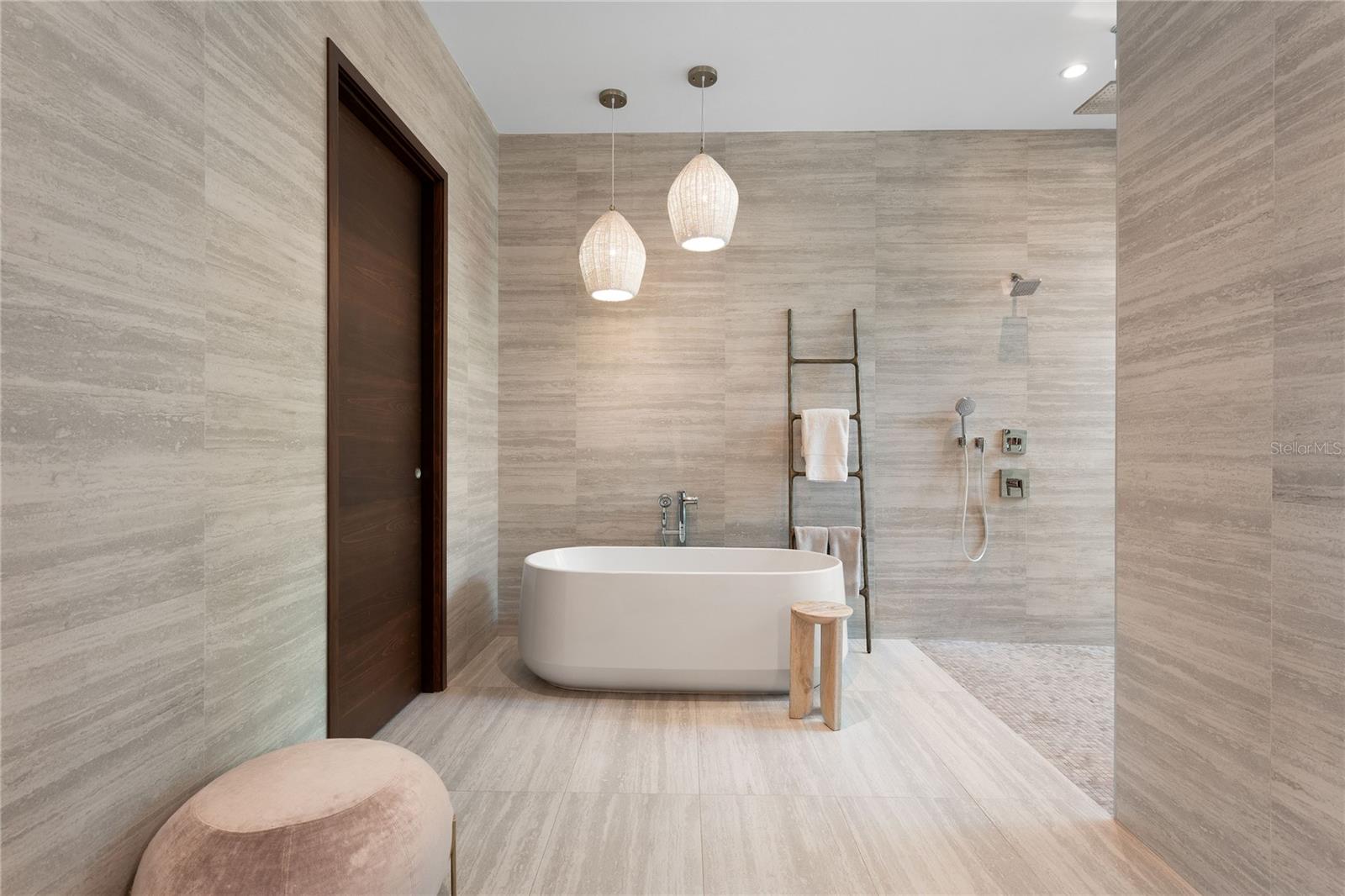 6 THE ISLES AT DORADO BEACH