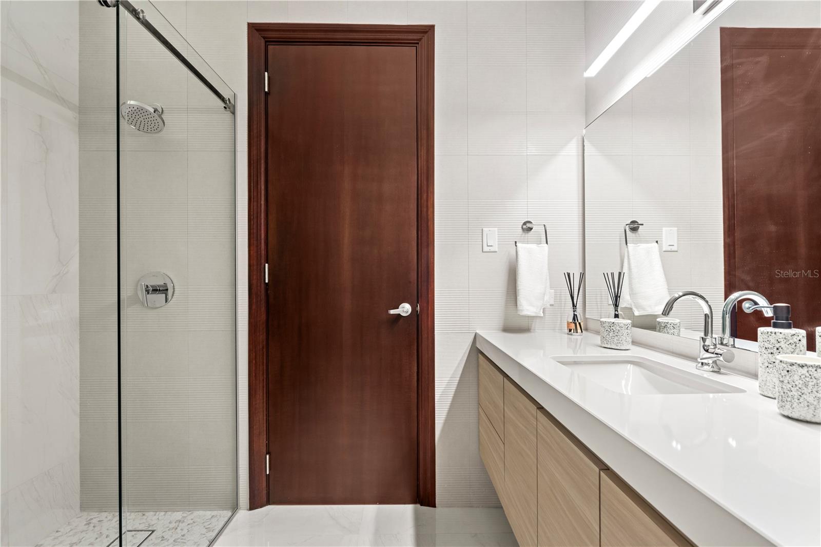 125 DORADO BEACH EAST