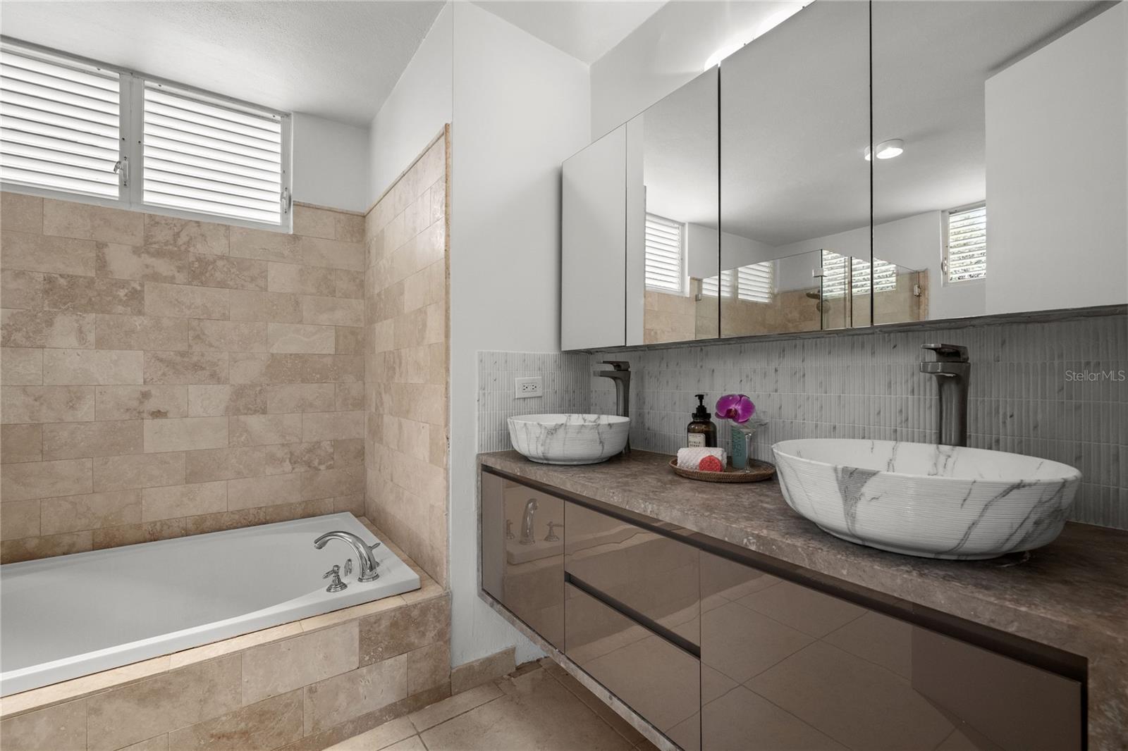 455 CAMINO GUAJATACA