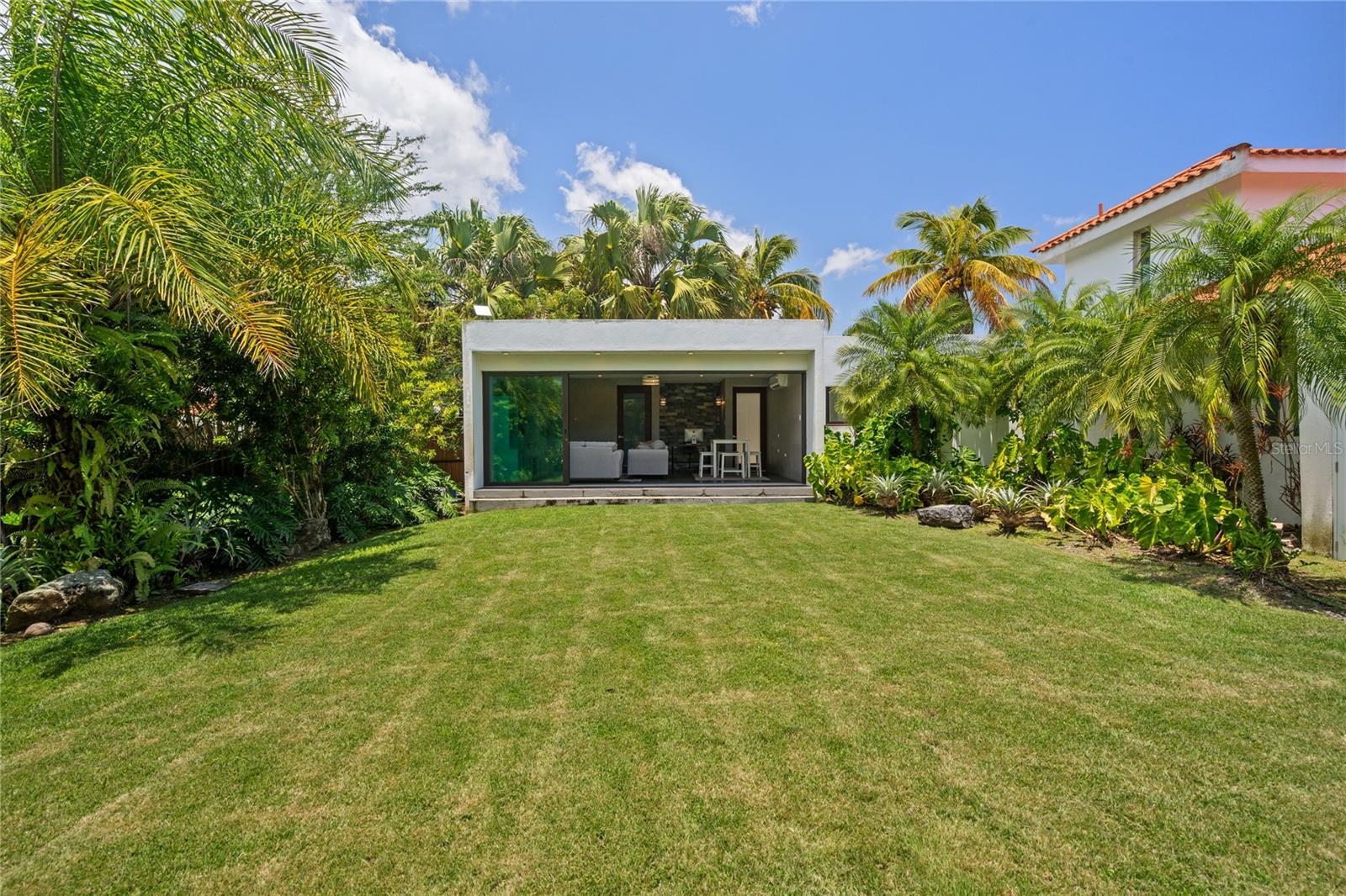 370 DORADO BEACH EAST