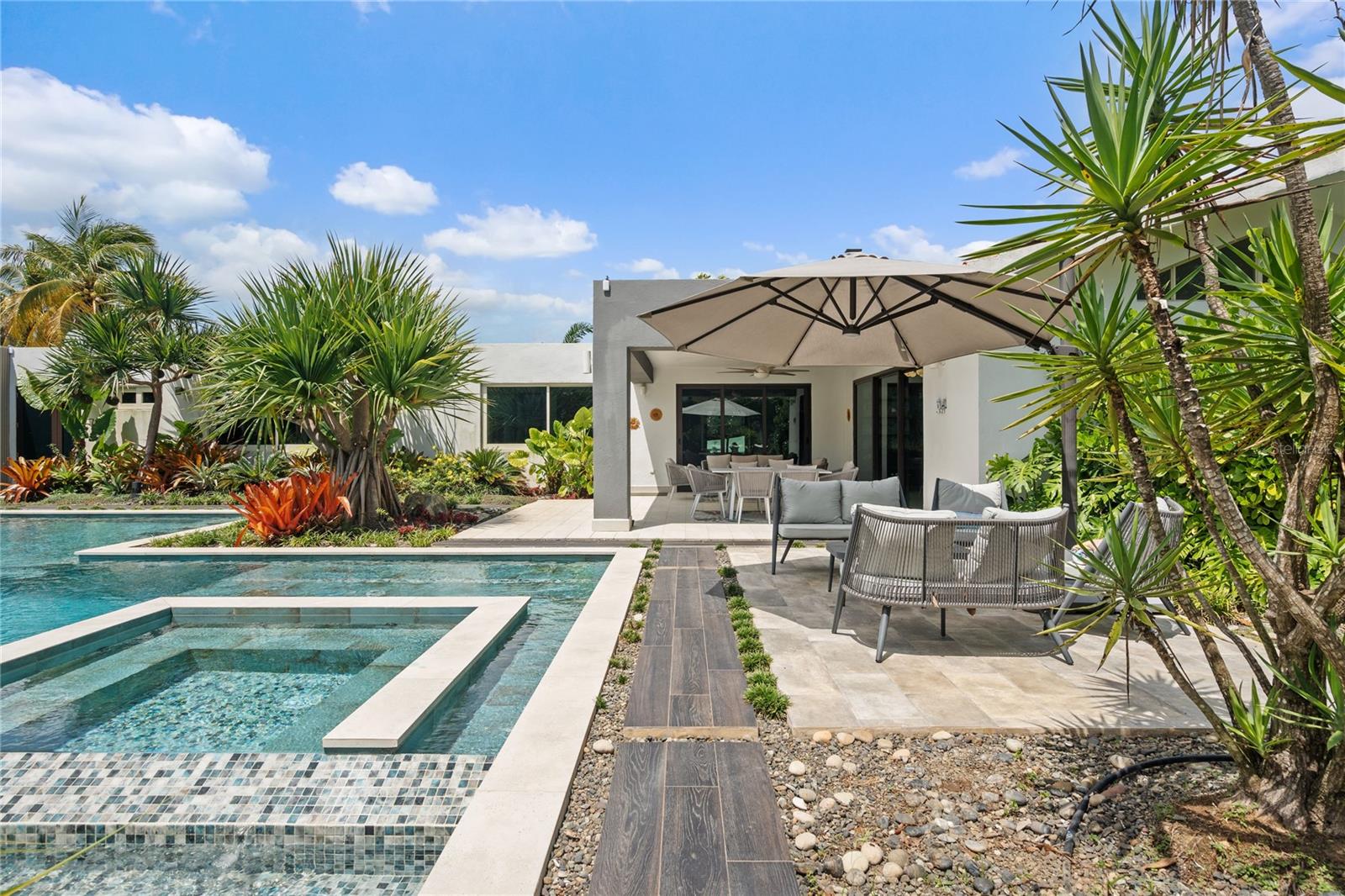 370 DORADO BEACH EAST