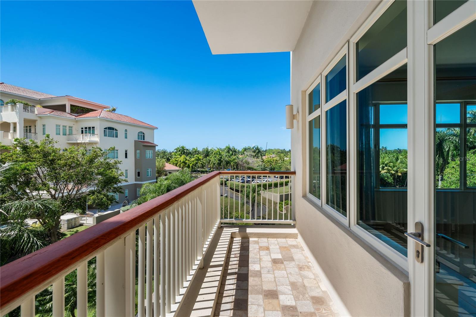 500 PLANTATION VILLAGE DRIVE #2-308