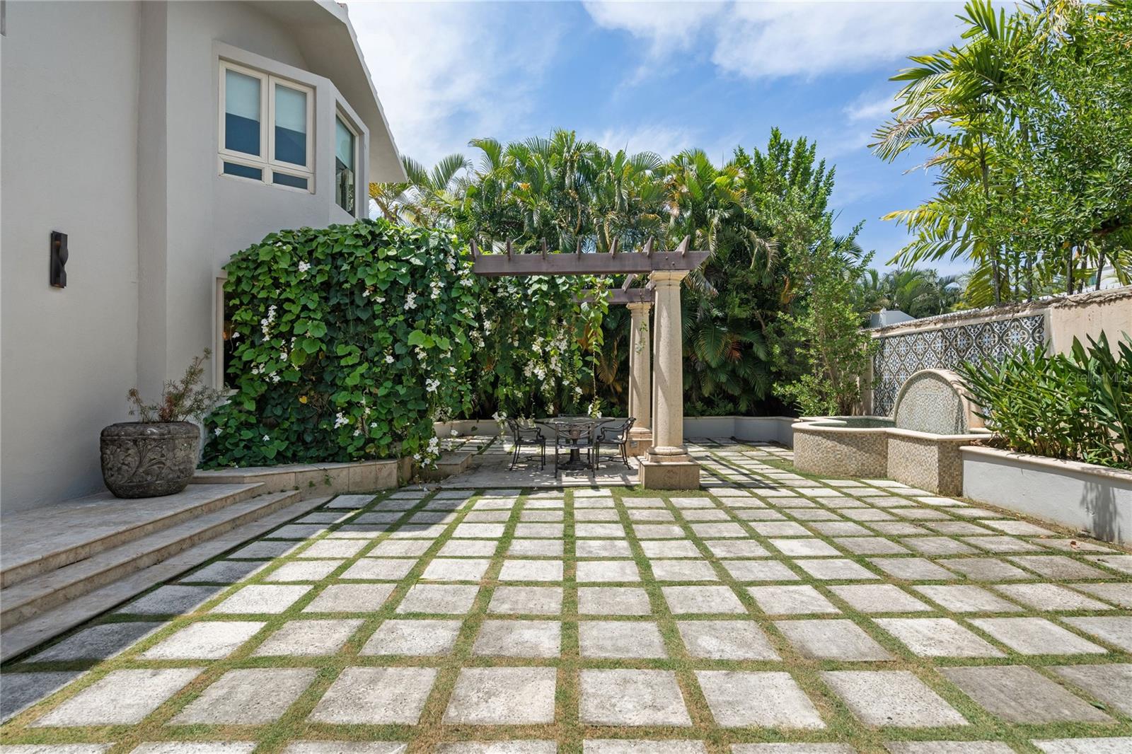 446 DORADO BEACH EAST