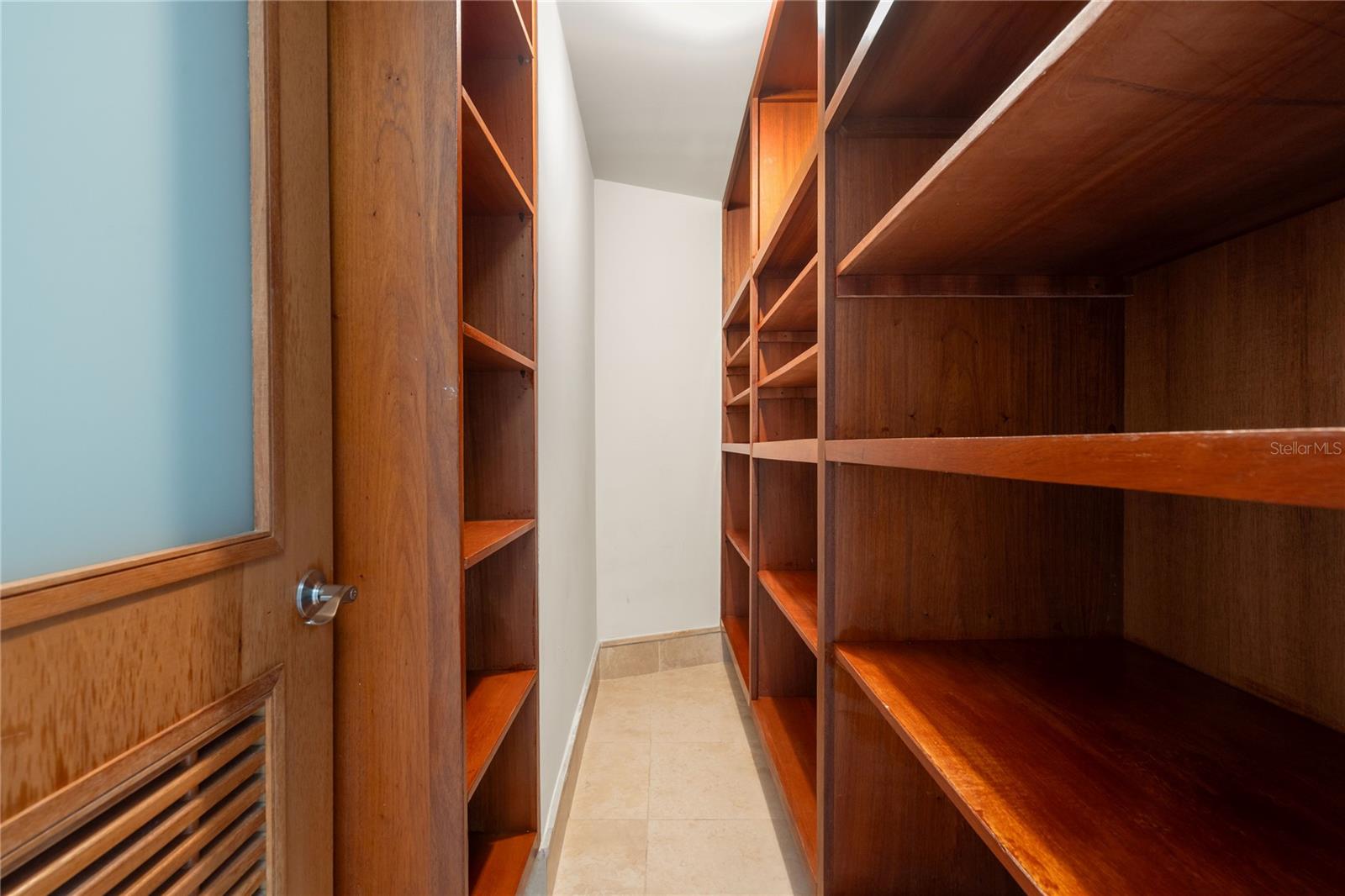 500 PLANTATION VILLAGE DRIVE #PH 2-403