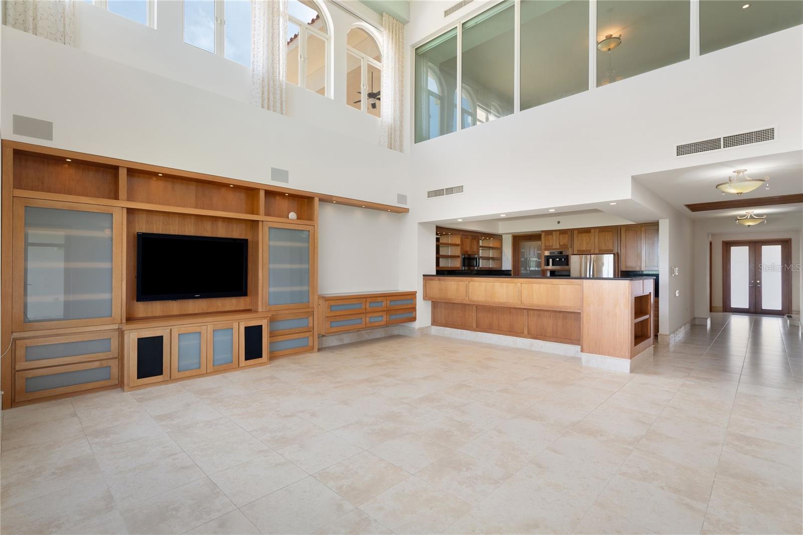 500 PLANTATION VILLAGE DRIVE #PH 2-403