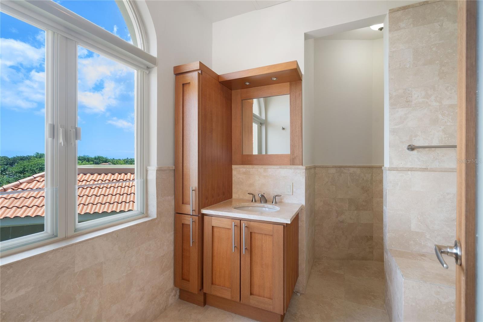 500 PLANTATION VILLAGE DRIVE #PH 2-403