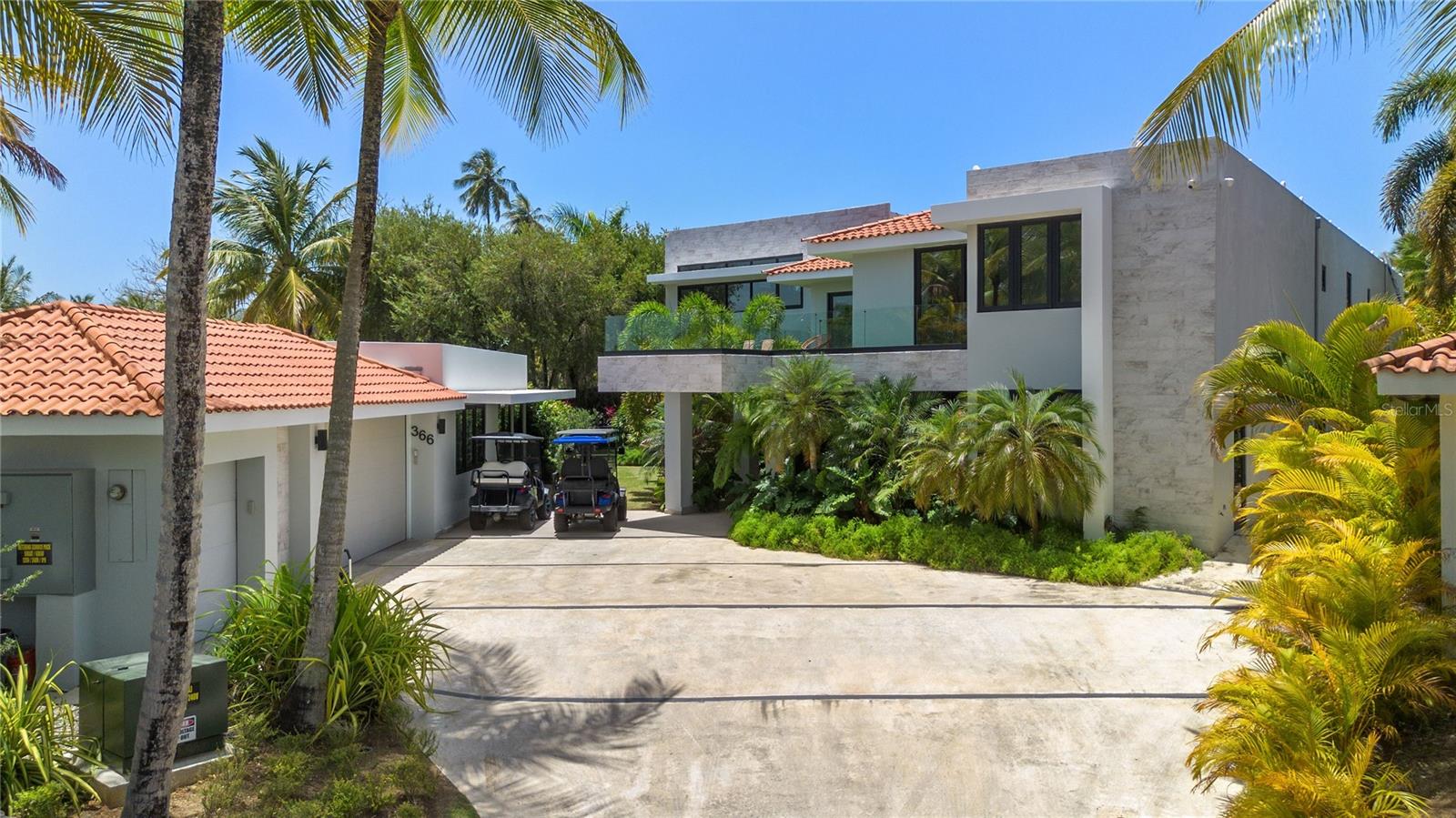 366 DORADO BEACH EAST