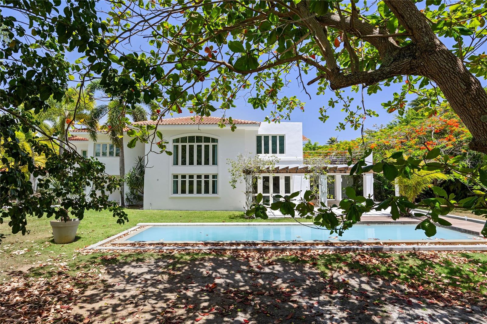 121 DORADO BEACH EAST