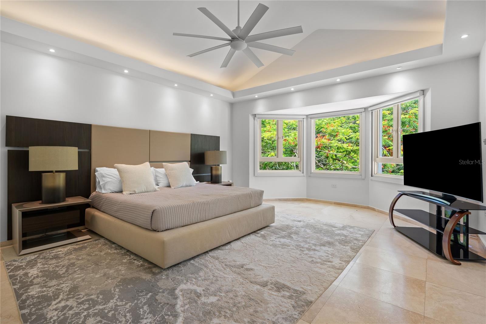 121 DORADO BEACH EAST