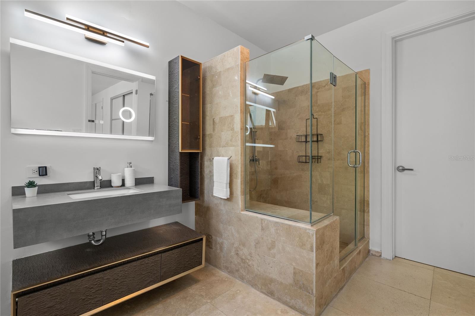 121 DORADO BEACH EAST