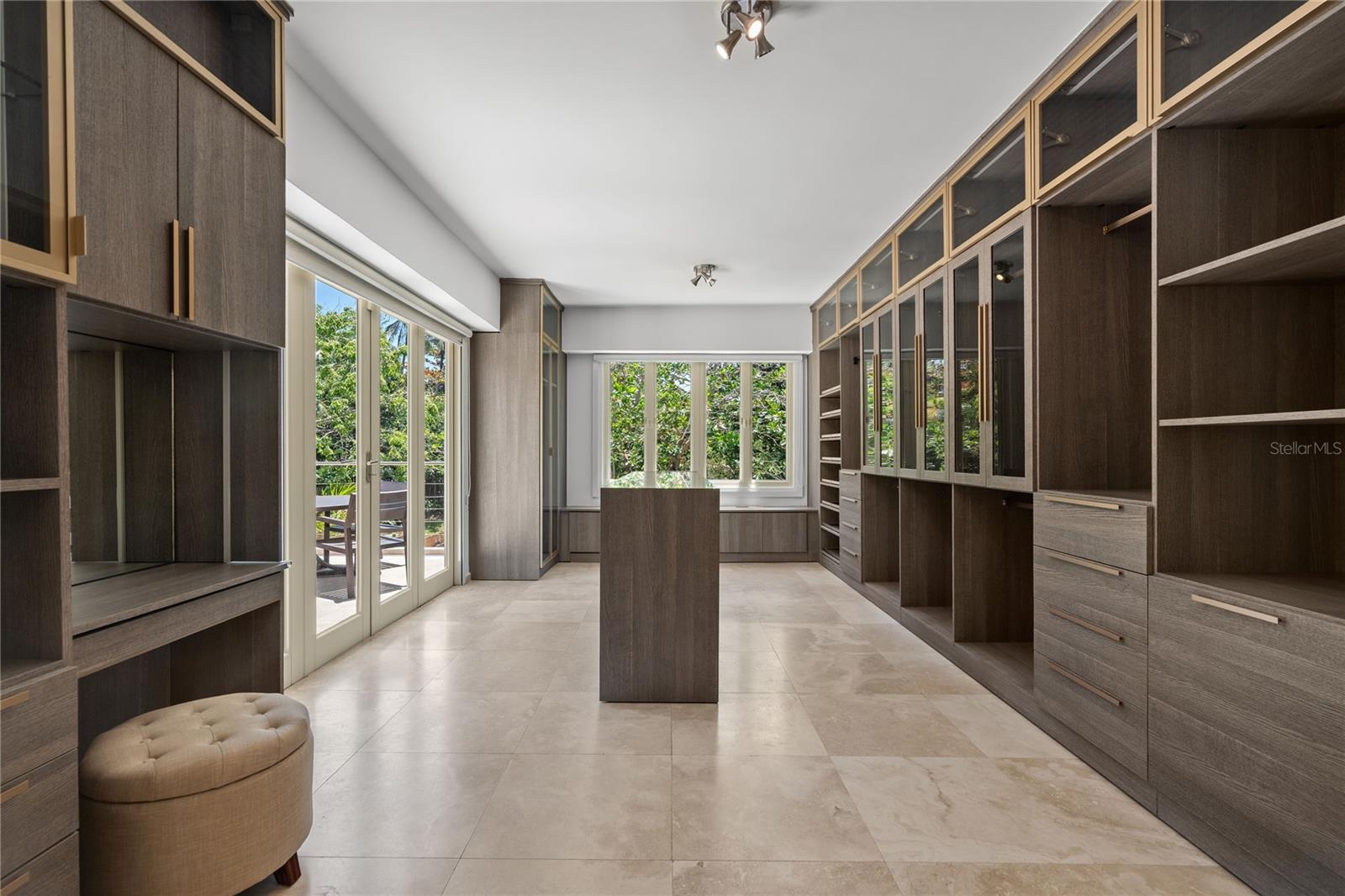 121 DORADO BEACH EAST