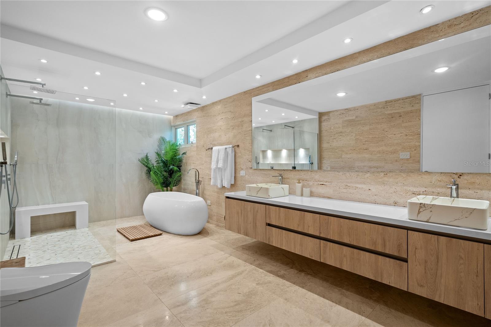 121 DORADO BEACH EAST
