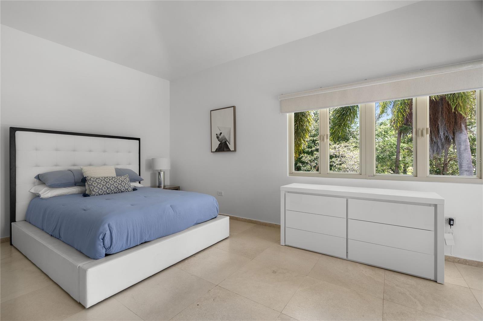 121 DORADO BEACH EAST