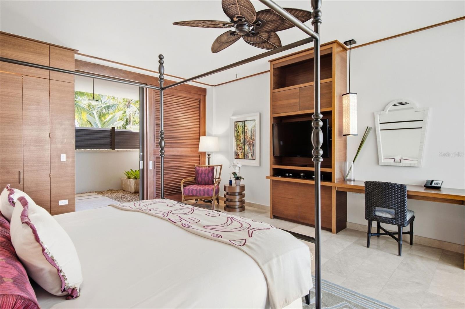 200 DORADO BEACH DRIVE #3022-3023