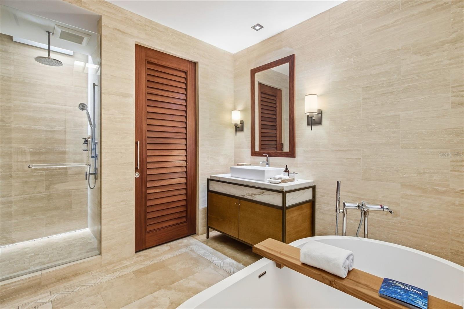 200 DORADO BEACH DRIVE #3022-3023