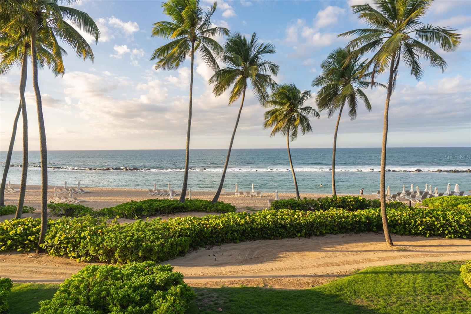 200 DORADO BEACH DRIVE #3022-3023