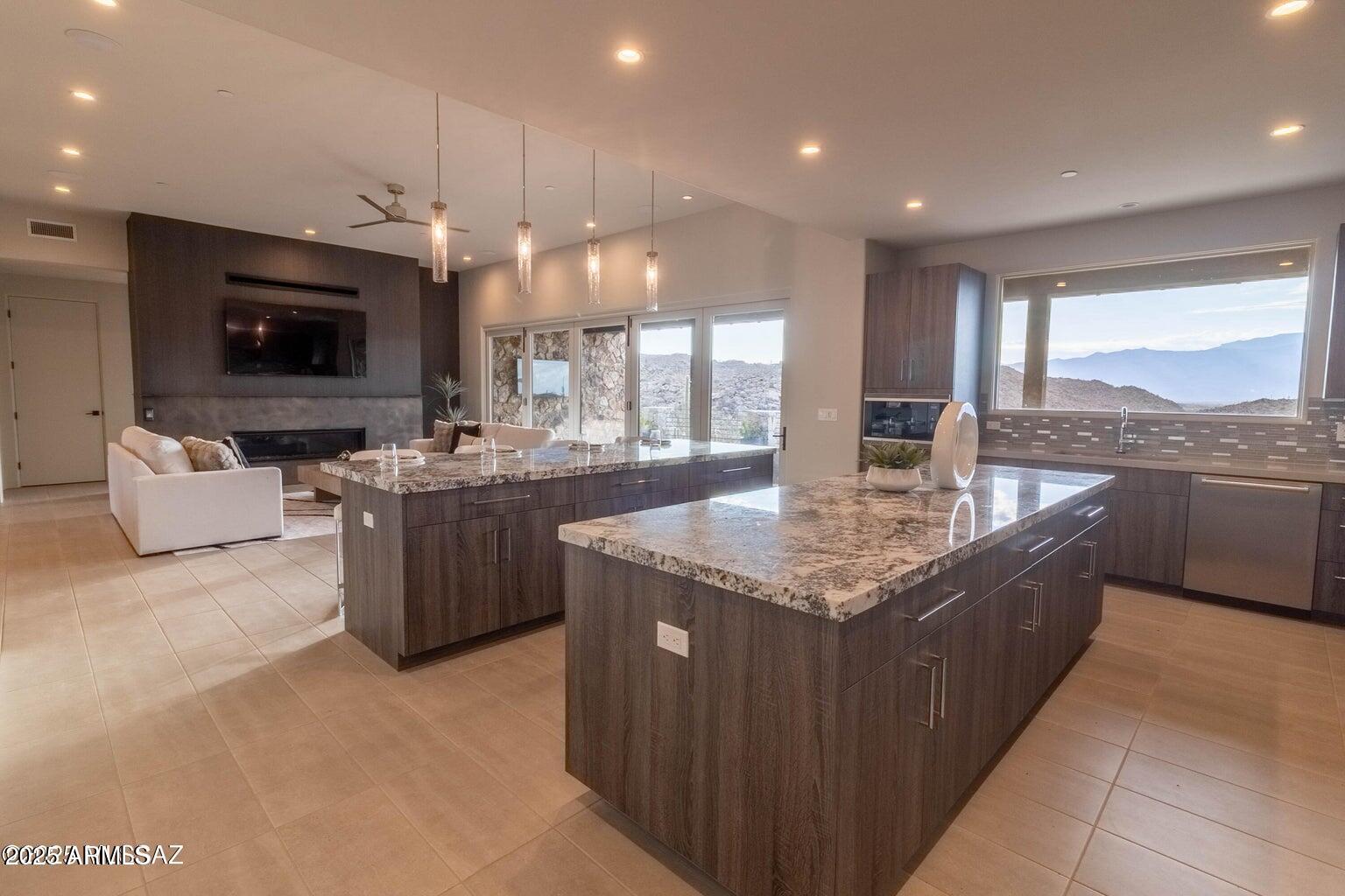 14300 N MOONGAZE Drive