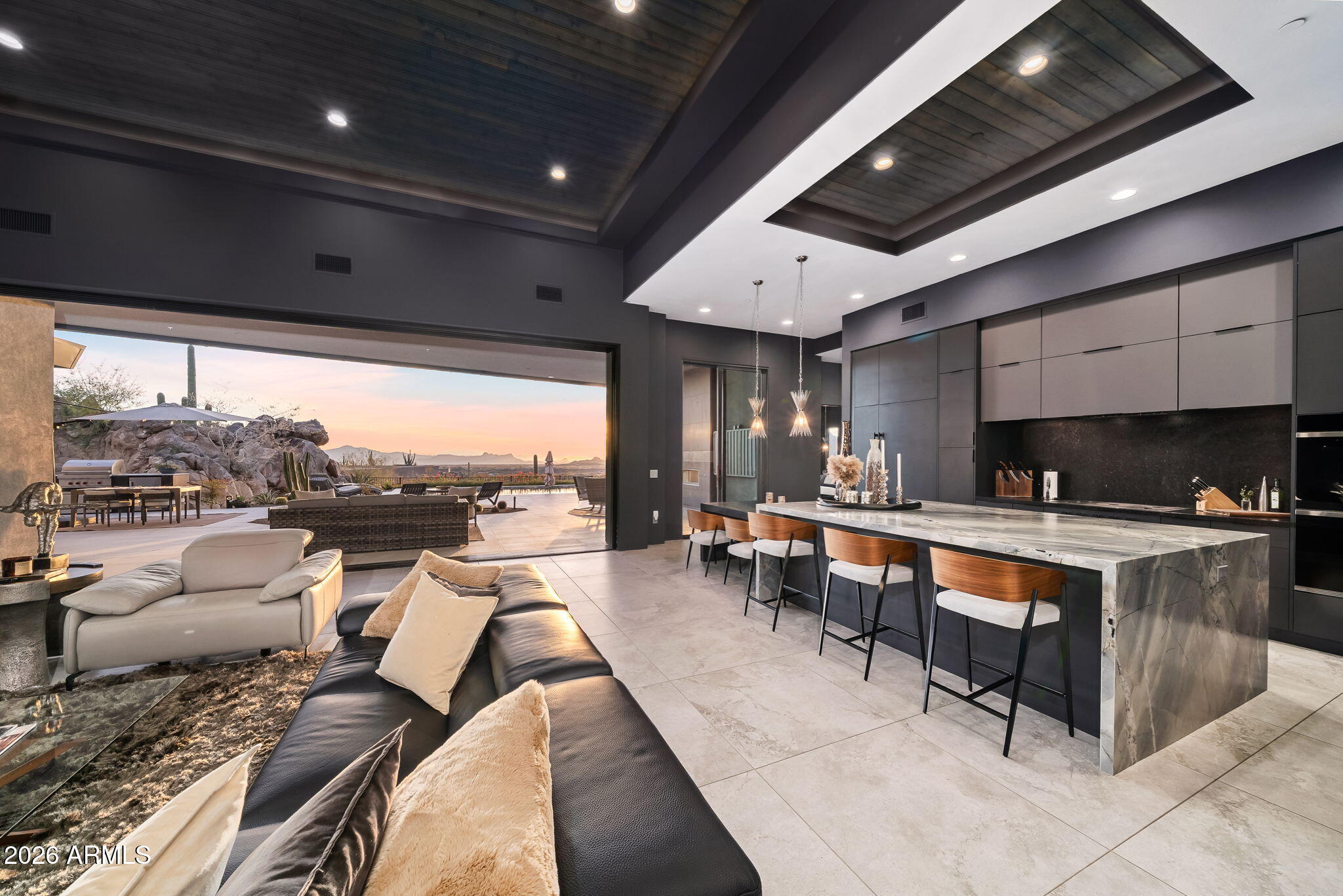 1313 W TORTOLITA MOUNTAIN Circle