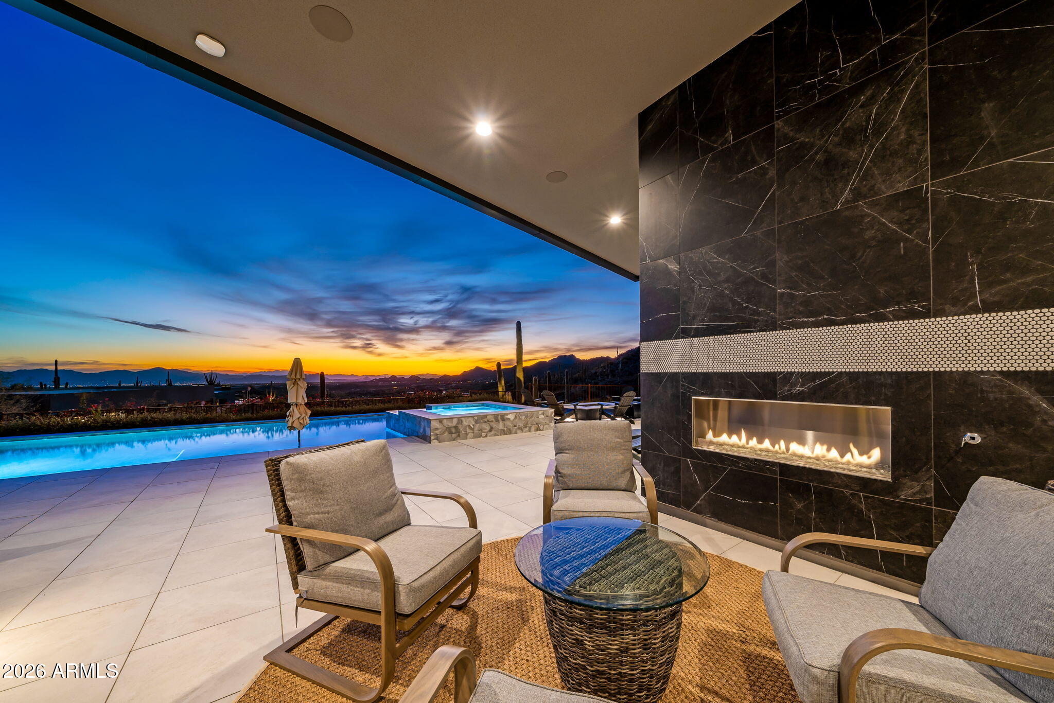 1313 W TORTOLITA MOUNTAIN Circle