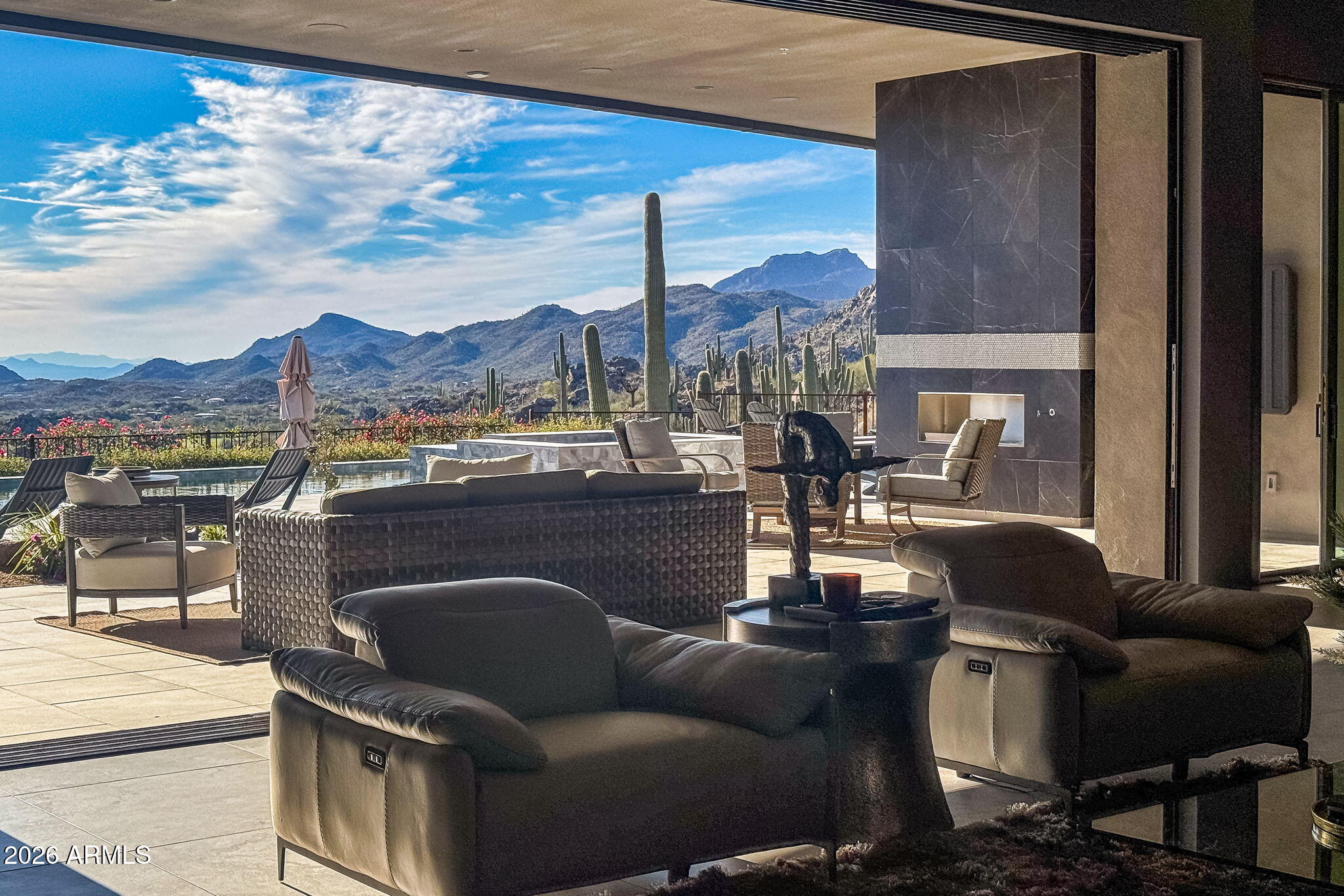 1313 W TORTOLITA MOUNTAIN Circle