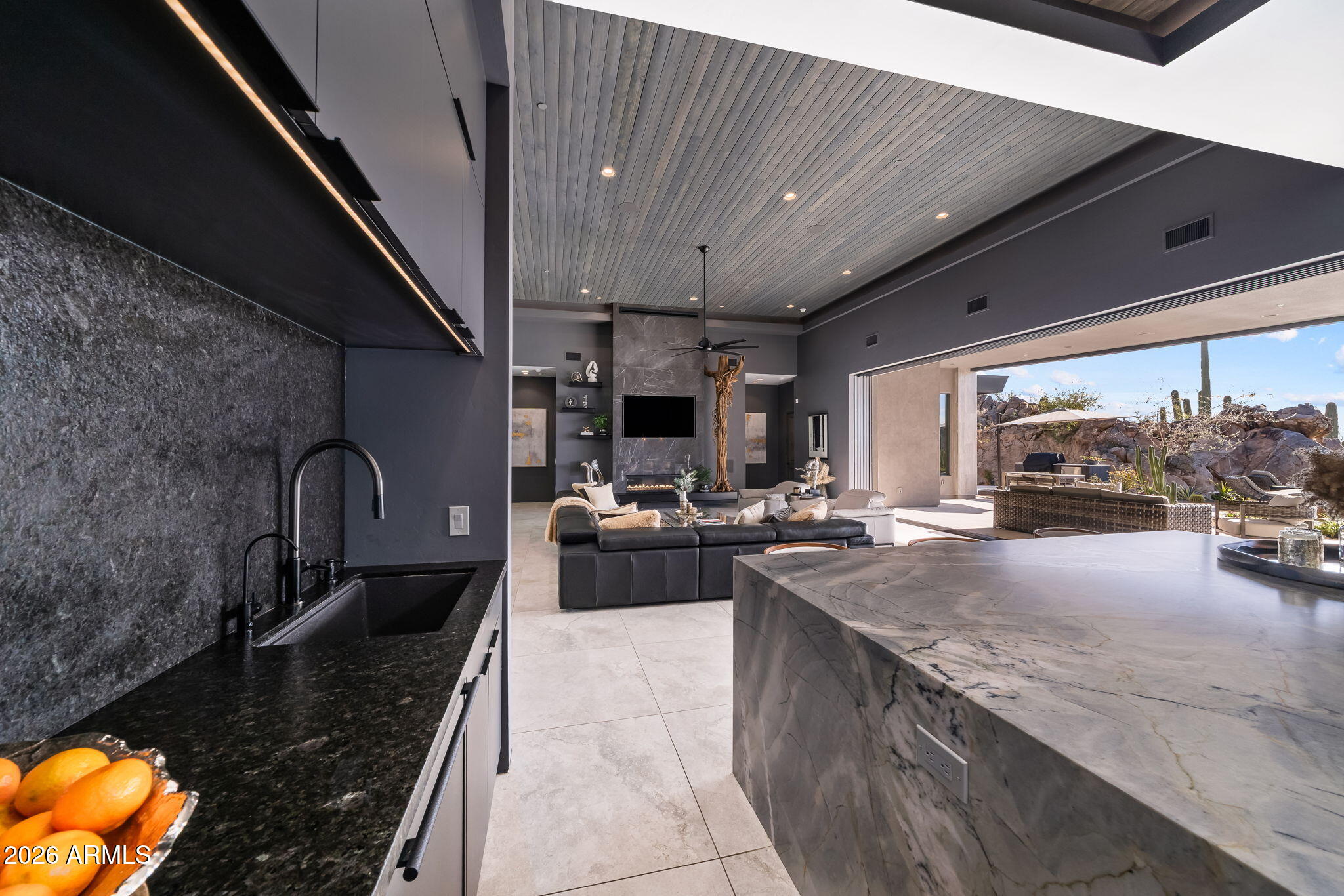 1313 W TORTOLITA MOUNTAIN Circle