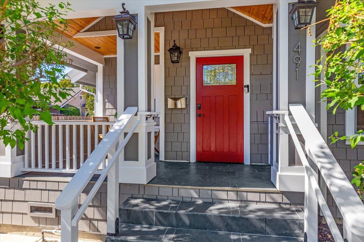 491 North San Pedro Street