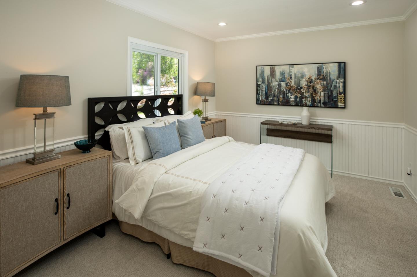 115 Toyon Court