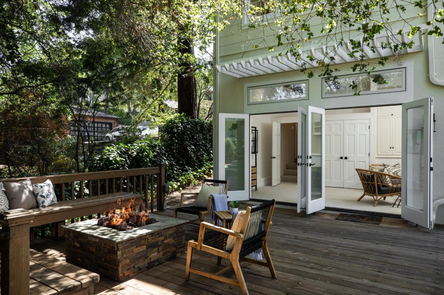 115 Toyon Court