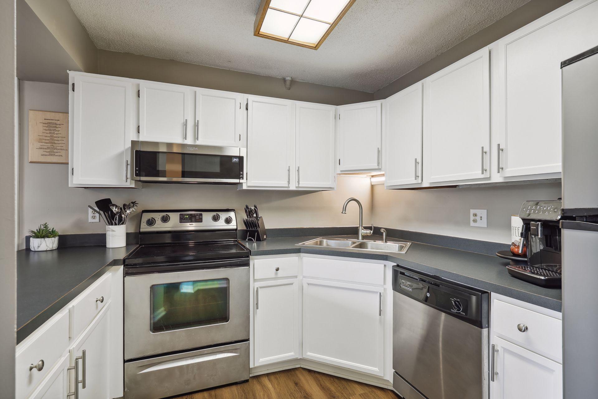 2040 Ridge Drive Unit: 13