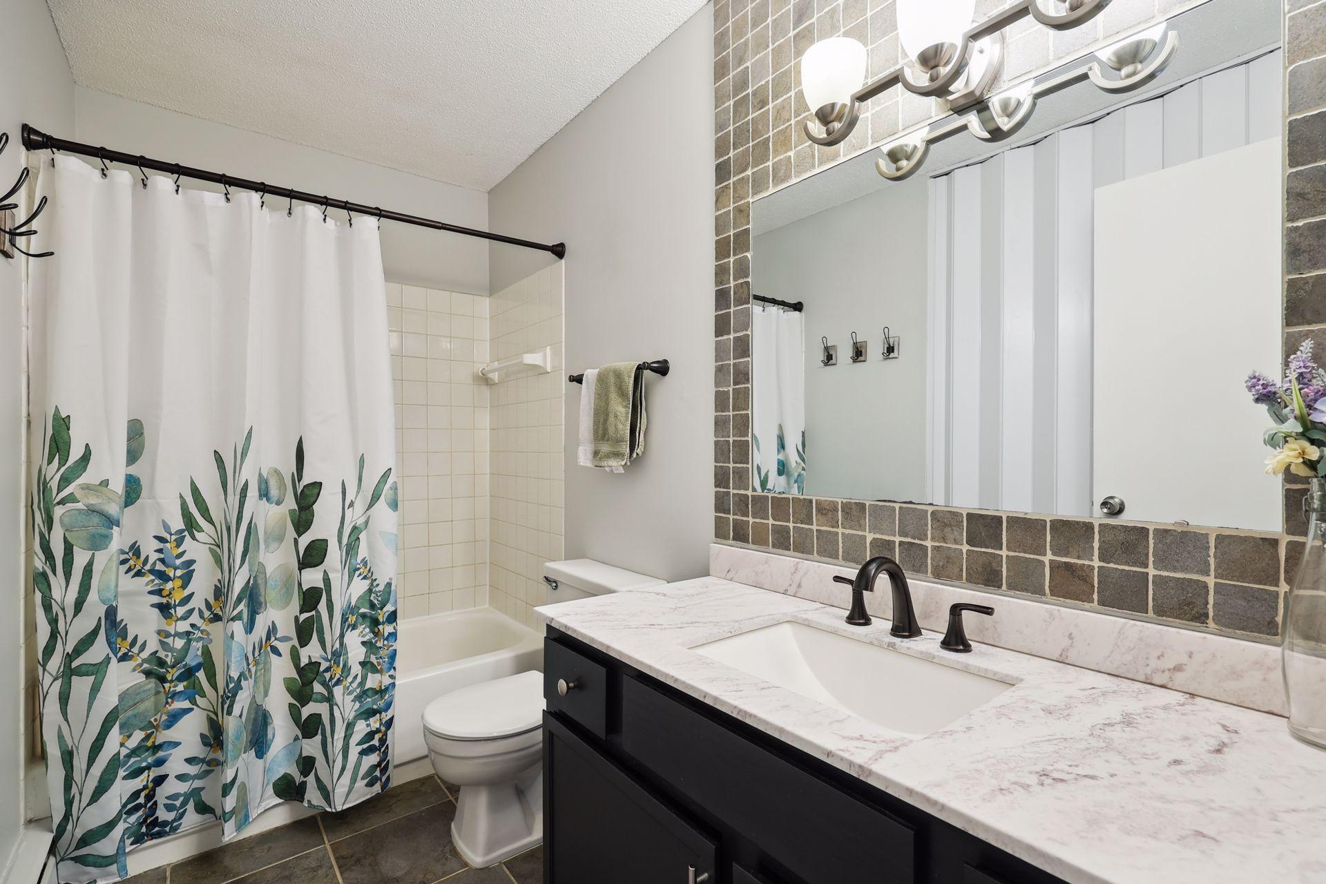 2040 Ridge Drive Unit: 13
