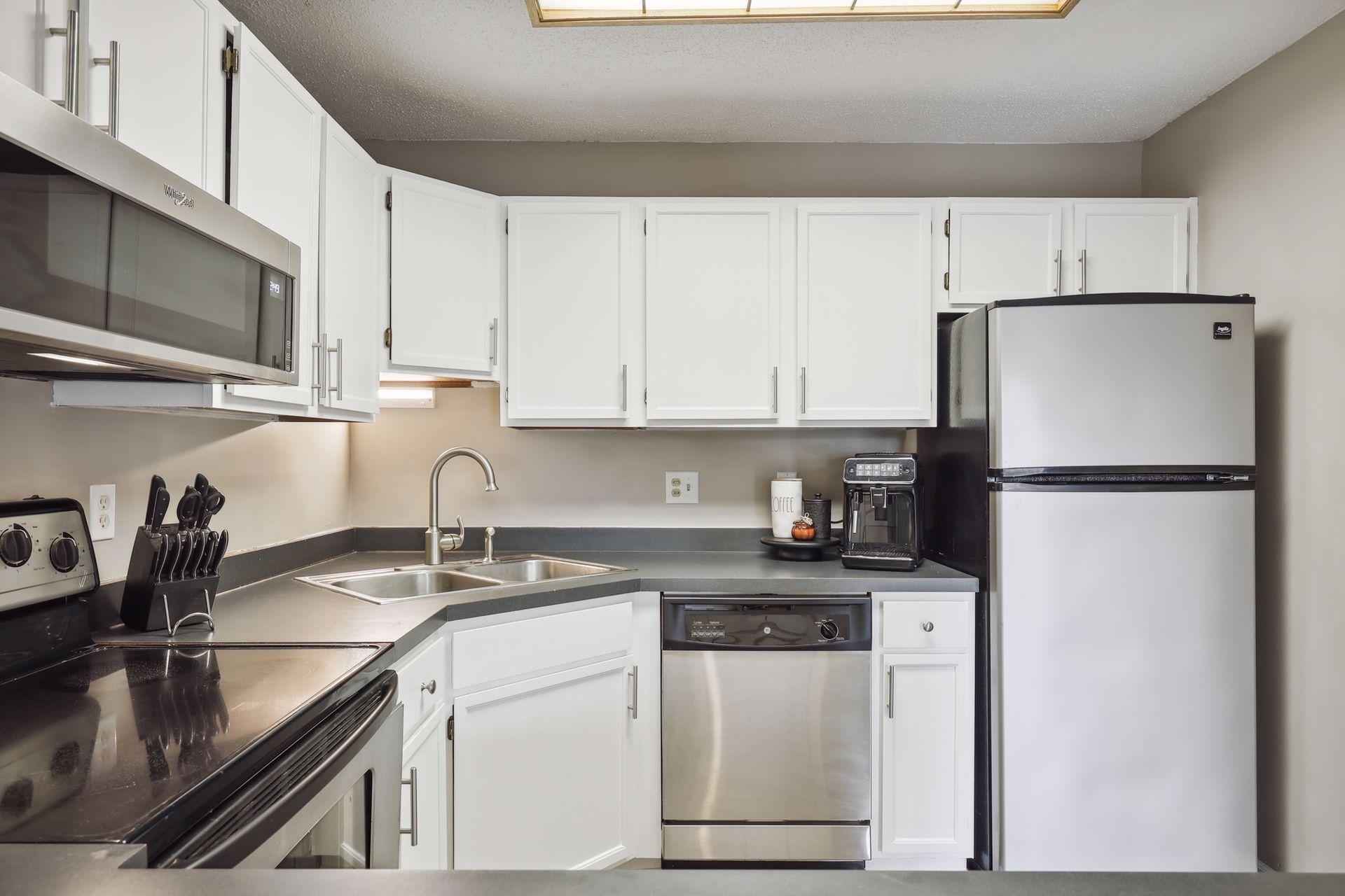 2040 Ridge Drive Unit: 13