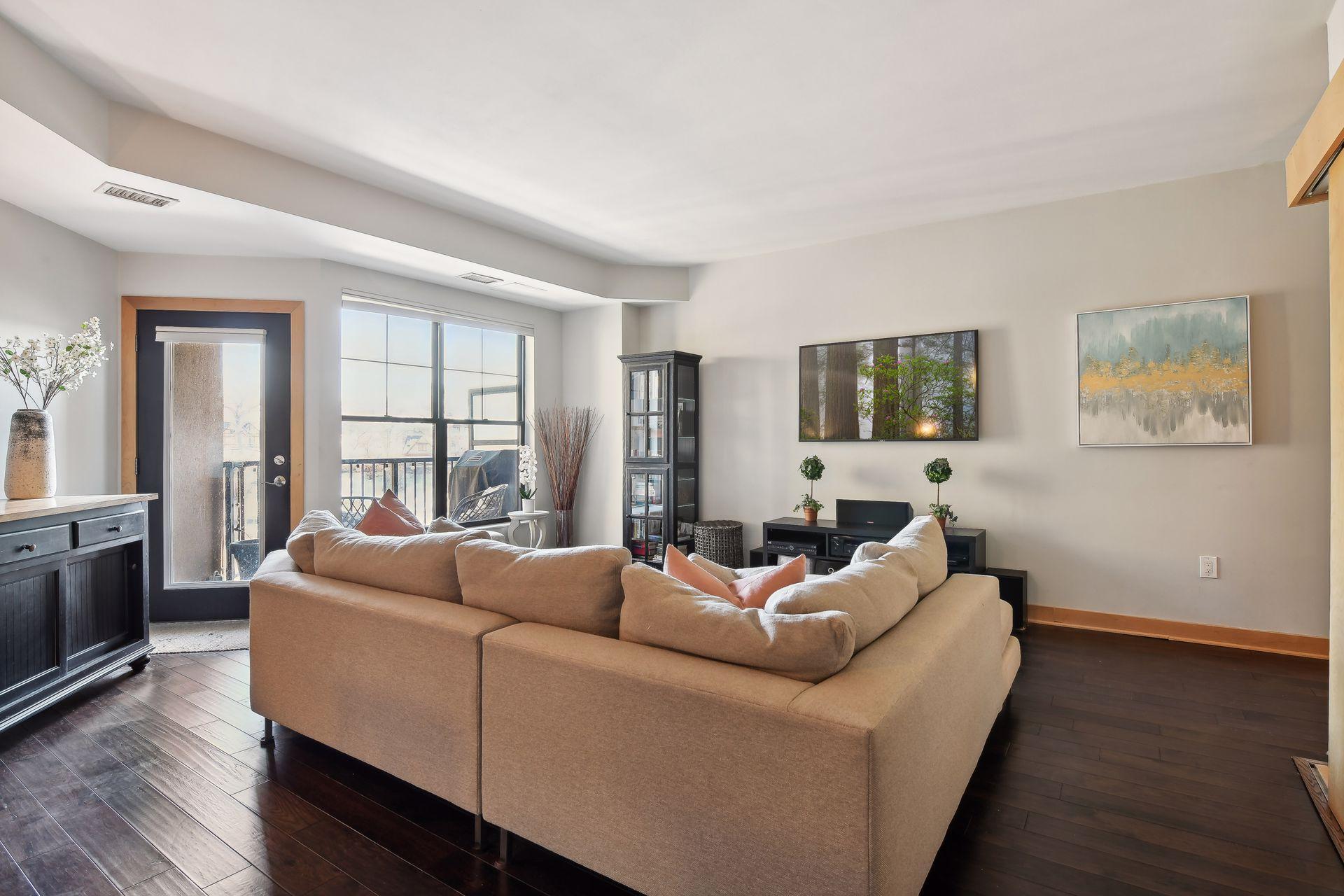 317 Groveland Avenue Unit: 610