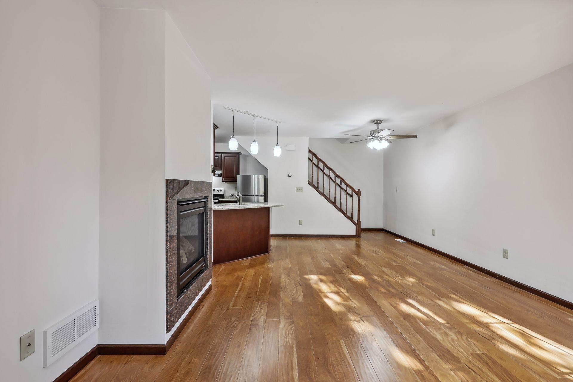 1830 Donegal Drive Unit: 9
