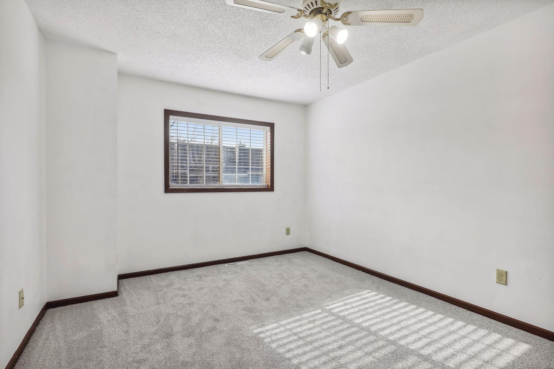 1830 Donegal Drive Unit: 9