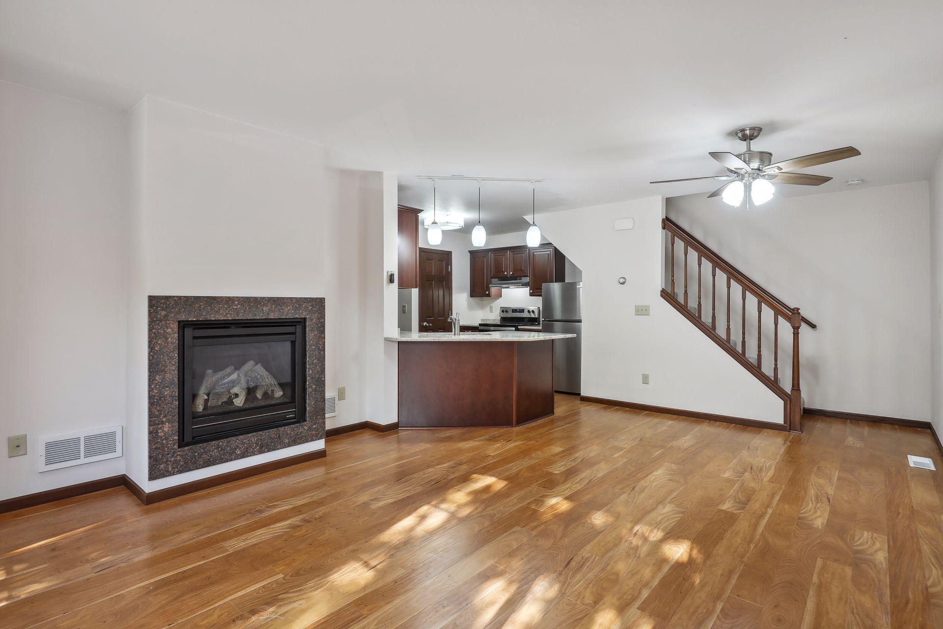 1830 Donegal Drive Unit: 9