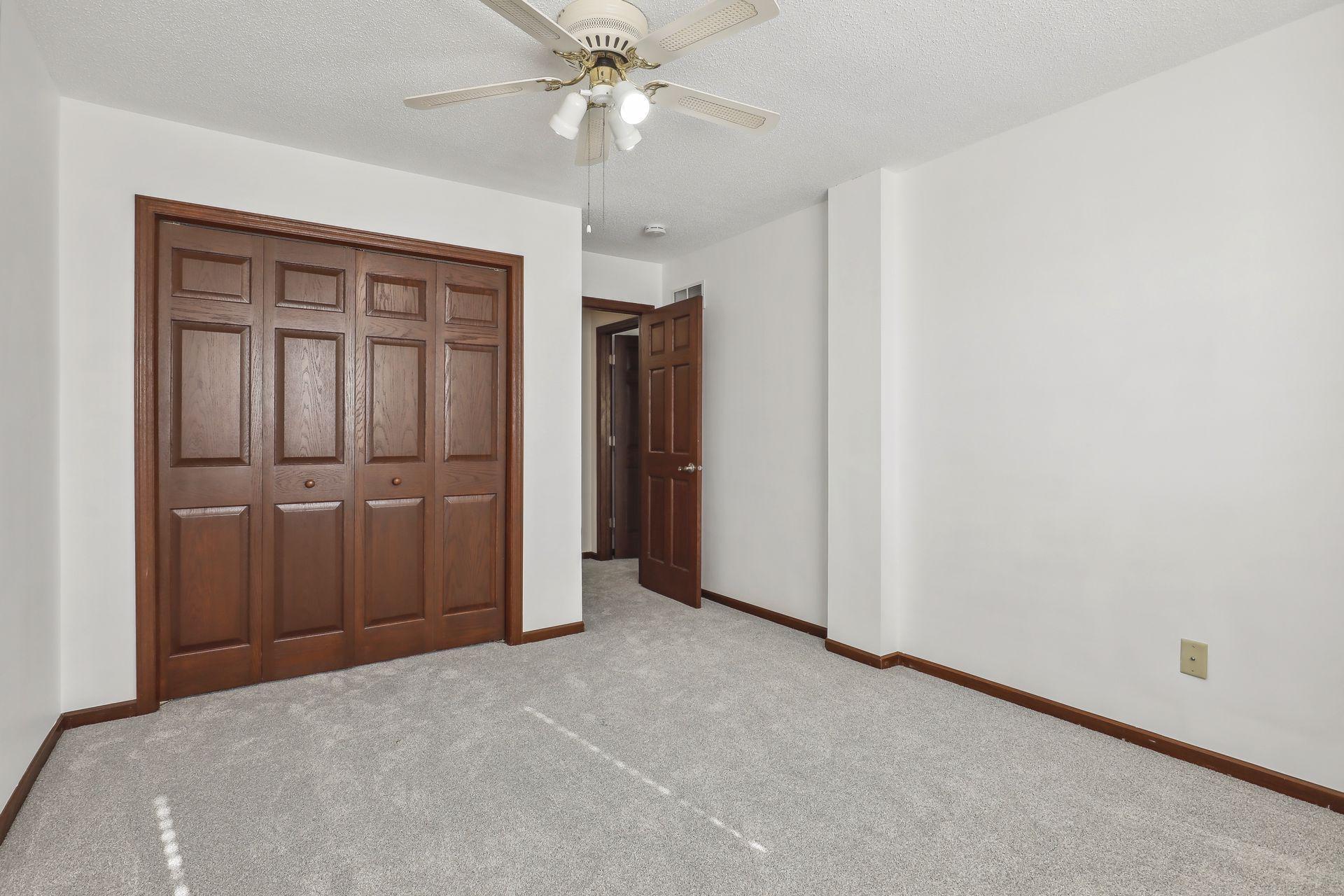 1830 Donegal Drive Unit: 9