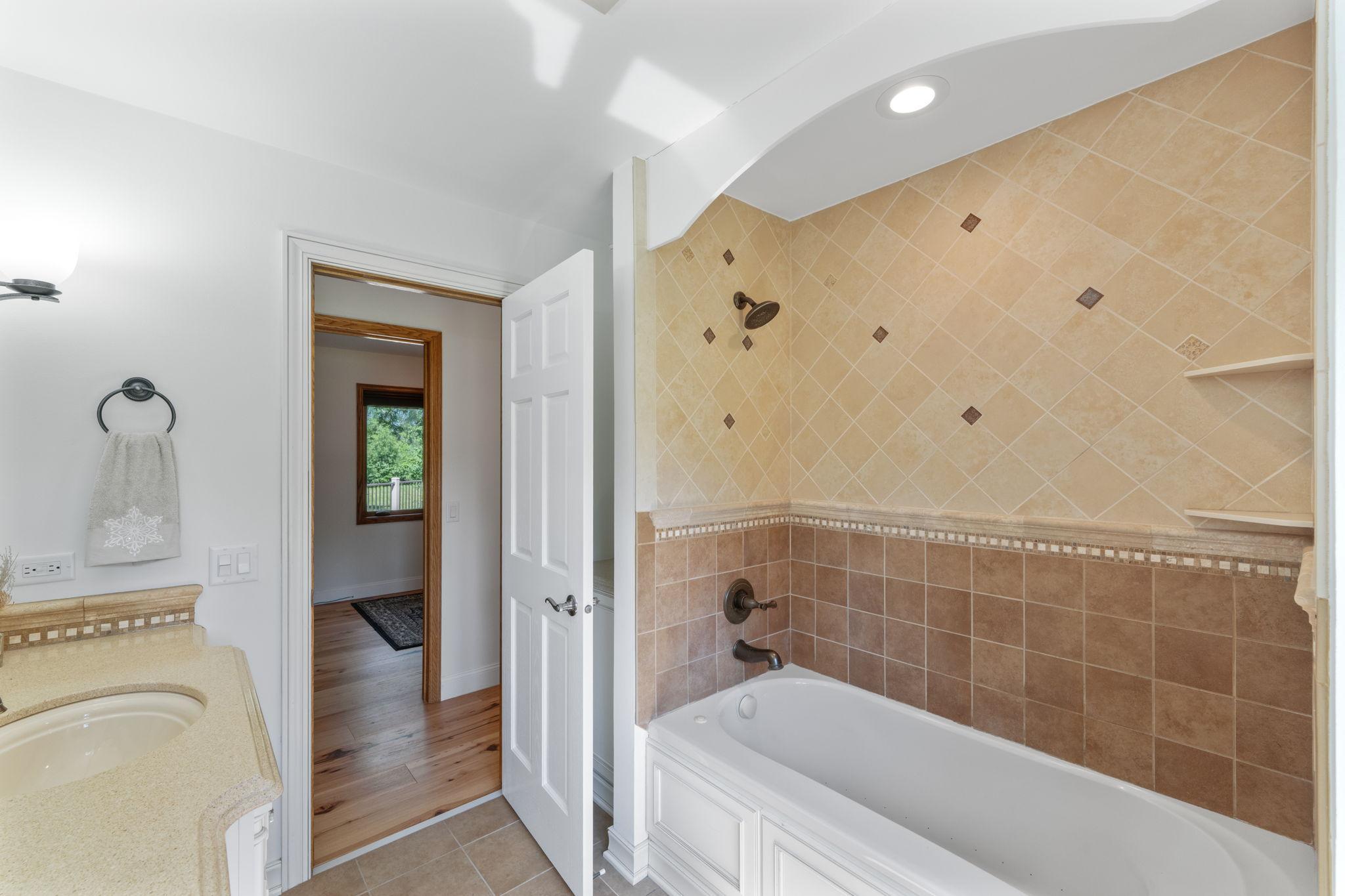 8045 County Road 116