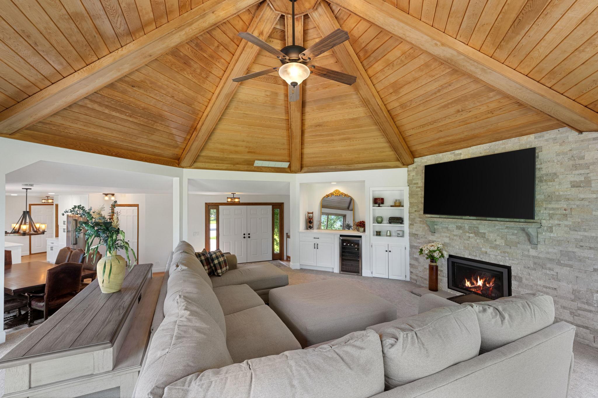 8045 County Road 116