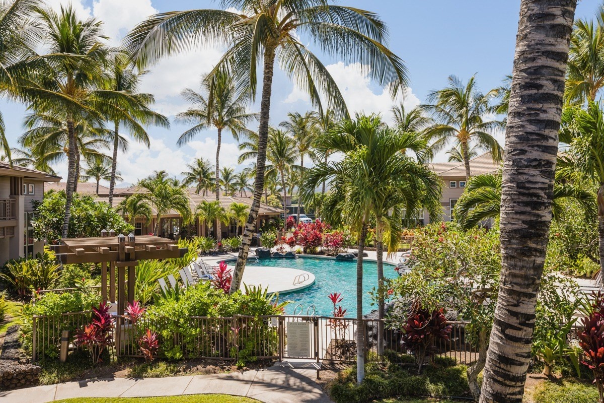69-555 BEACH DR 2104
