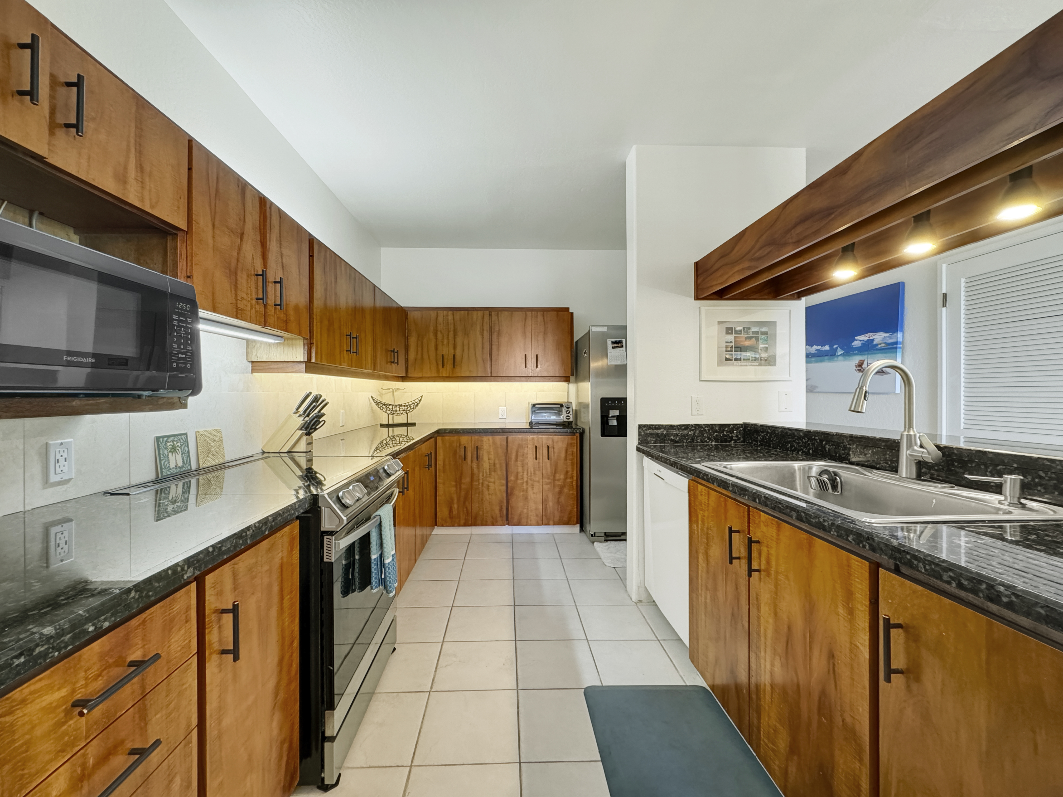 78-261 MANUKAI ST 3001