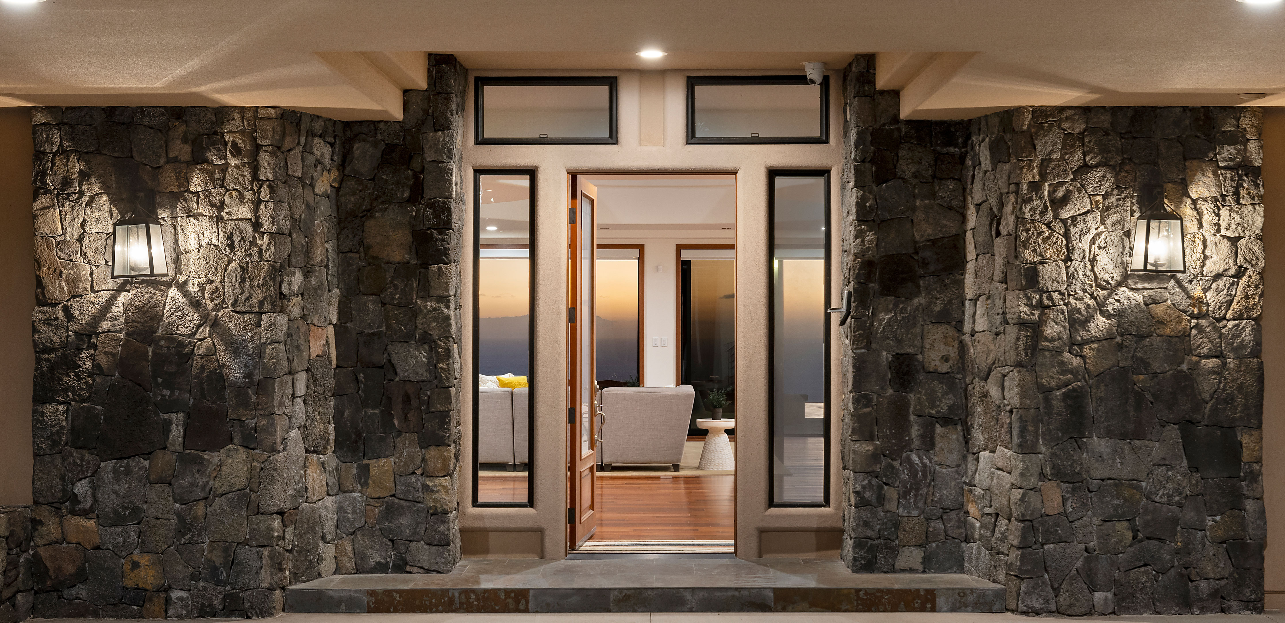 73-1425 KUKUNA ST