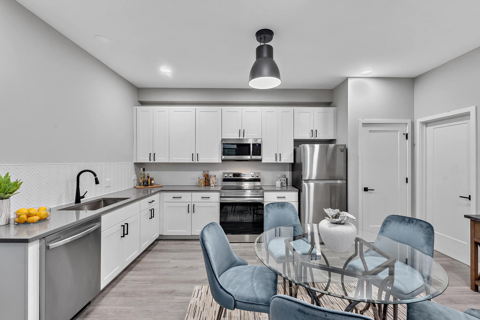 2850 W Harrison Street Unit: A