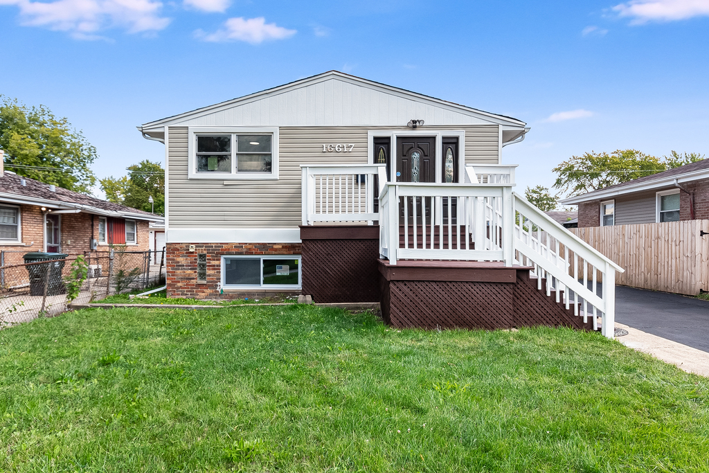 16617 Wolcott Avenue