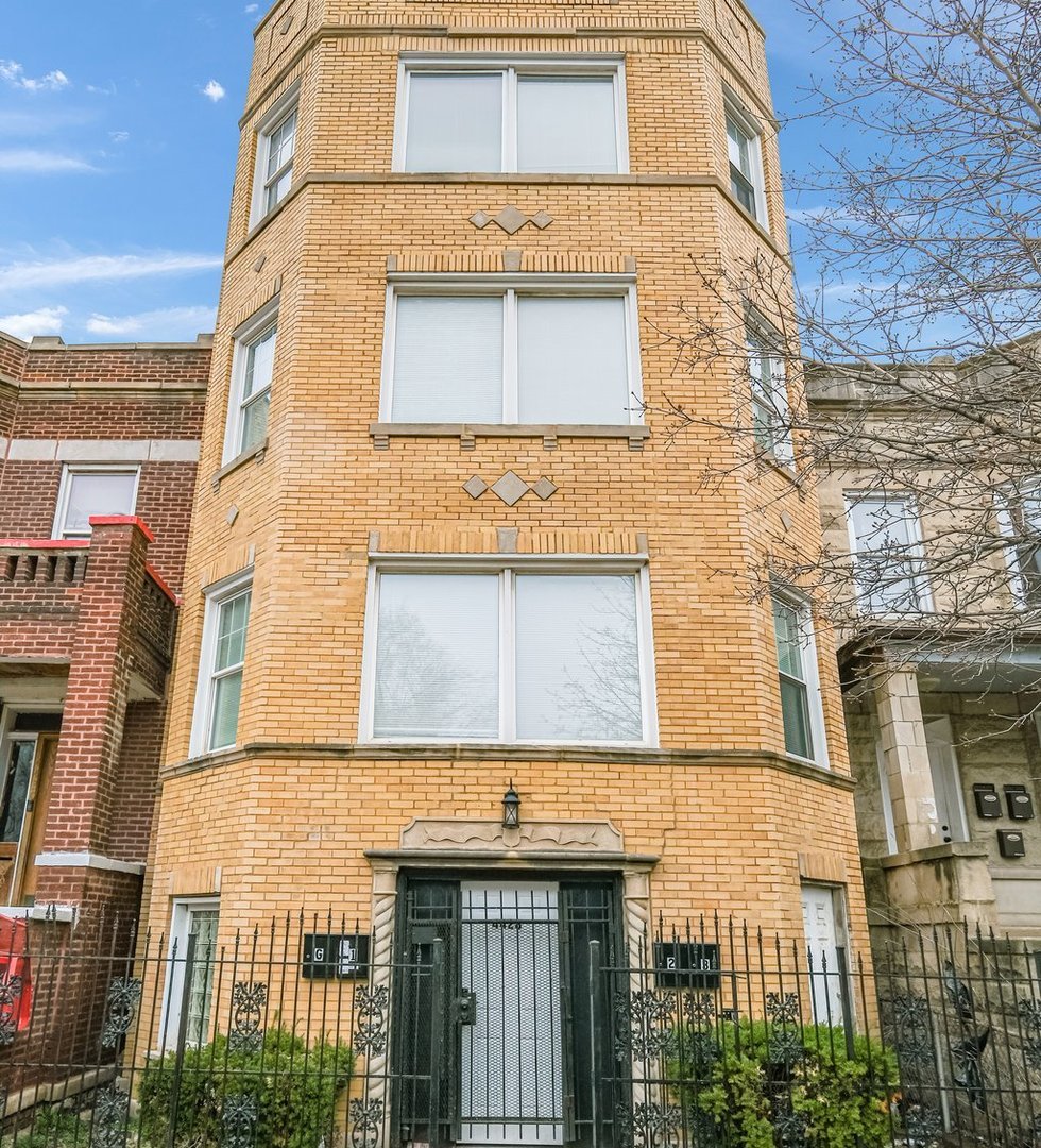 4428 W Jackson Boulevard