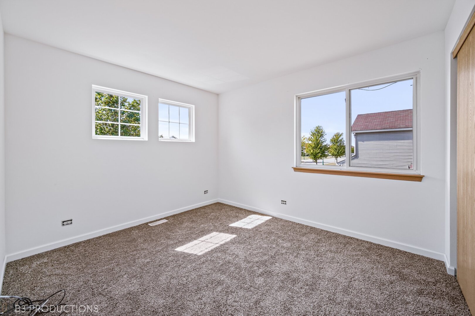 6520 Bridle Path Drive